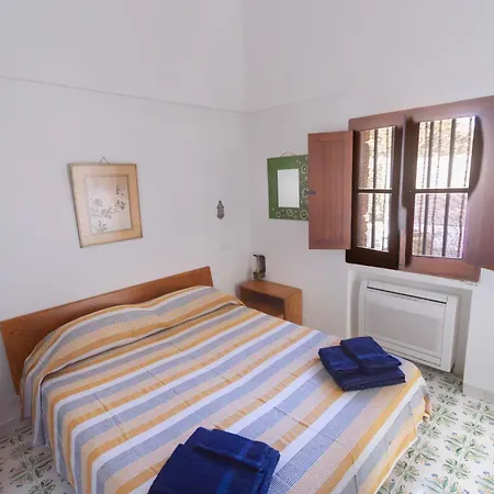 Dammuso I Pini Di Kaddiuggia Nyaraló